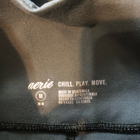 Aerie Greek khaki coloured leggings 7/8 - Picture 3 of 3